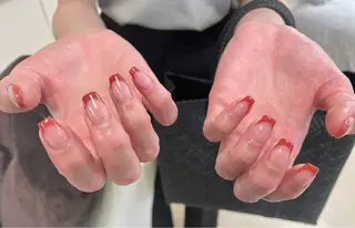 ネイル Lily博多店所属・Lily博多 石井のネイルデザイン