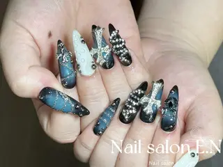 ネイル E.N🦋 長さ出し/持ち込みのネイルデザイン