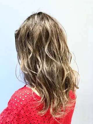 ロング カラー 🌈ぷる艶カラー🌈 髪質改善👑柳沼尚貴のヘアスタイル