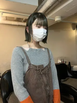 ショート カラー mizuho🐈⬛ 艶髪¦ダークトーンのヘアスタイル