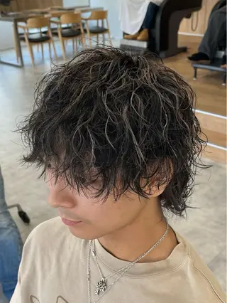 ミディアム パーマ メンズ 新潟メンズパーマ 新潟駅/小田拓実のヘアスタイル