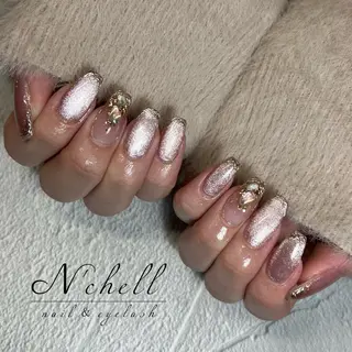 ネイル Nailist Aoiのネイルデザイン