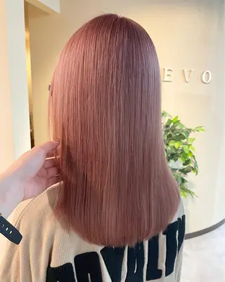 ミディアム 宮本 いぶきのヘアスタイル