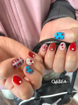 ネイル 🌞💜 KAORI 🌴のネイルデザイン