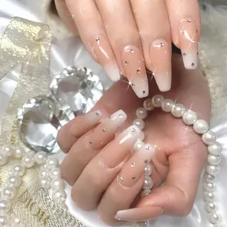 ネイル élu by Noriko 前原のネイルデザイン