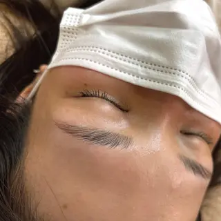 アイブロウ Parfe beaute【パルフェボーテ】所属・Parfe Beauteの眉毛・アイブロウイメージ