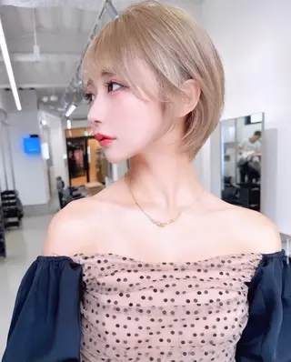 ショート カラー メンズ Yuto 複雑履歴 /ブリーチ/エクステのヘアスタイル