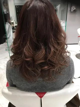 カラー TECHRISE金山所属・ERIKO Tのヘアスタイル