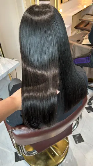 セミロング 髪質改善サロン🫧 戎谷栞菜のヘアスタイル