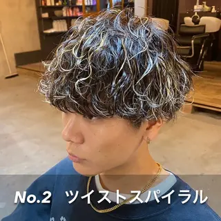 パーマ メンズ メンズサロン OVER町田店のヘアスタイル