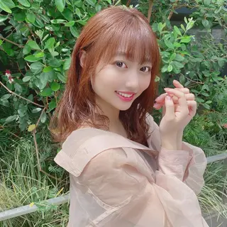 ミディアム カラー ヘアアレンジ 外苑前NO.1艶髪 透明感カラーのヘアスタイル