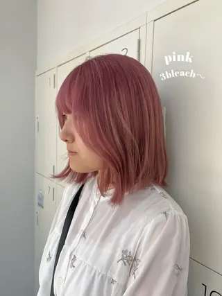 ミディアム カラー Kana 🍋 ハイトーン【高円寺】のヘアスタイル