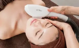 BLINGWHITE +Beauty iSのエステ・リラクイメージ