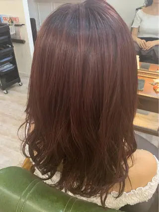 セミロング カラー 藤間 帆乃夏（とうまほのかのヘアスタイル