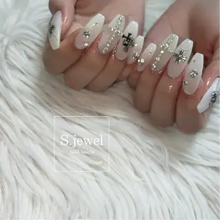 ネイル S♡JEWEL所属・S. JEWELのネイルデザイン