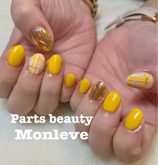 ネイル Monleve🩵 Sayaka🌈のネイルデザイン