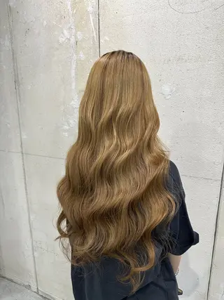 ロング EDeN Kuutoのヘアスタイル