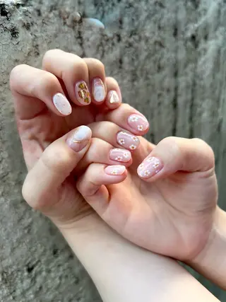 ショート ガレリアエレガンテ栄店所属・ガレリアエレガンテ栄 Minaのネイルデザイン
