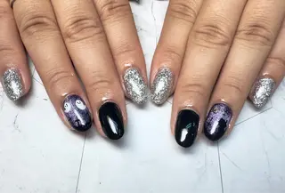 ネイル Queennail 北堀江AYAのネイルデザイン