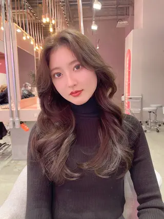 ロング カラー wixy mimi所属・透明感カラーの人 ベージュの王様のヘアスタイル