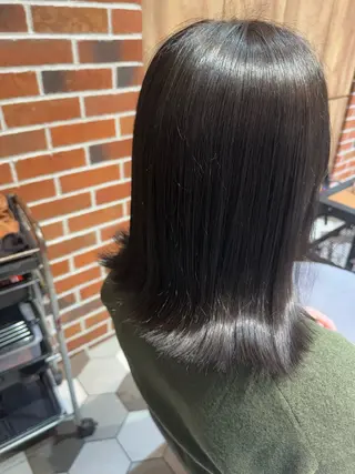 ミディアム カラー 近藤 愛理のヘアスタイル