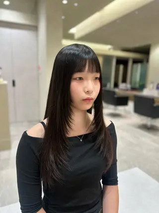 ロング hairsalon de Forever vida所属・ダブルカラー暖色系/ オリーブベージュのヘアスタイル