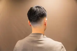 ショート mrbrotherscutclub中目黒店所属・西野 仁星のヘアスタイル