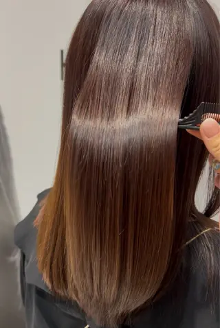 セミロング カラー 近藤 ちかのヘアスタイル
