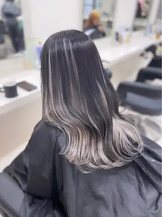 ロング 🎀淡めモテカラー WAKANA🎀のヘアスタイル