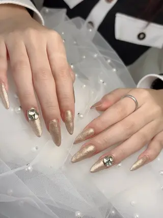 ネイル Nail Studio No.8所属・No8 NAGIのネイルデザイン