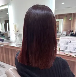 ショート カラー 加藤芽実カラーリスト ／ミルクティーカラーのヘアスタイル