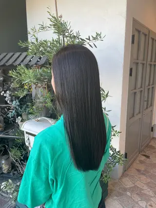 ロング COEUR所属・山下 襟華のヘアスタイル