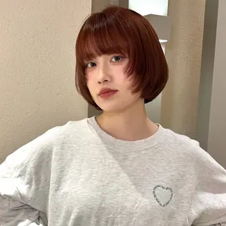 ショート カラー レイヤーカット⭐️ ブリーチ桑原 日花理のヘアスタイル