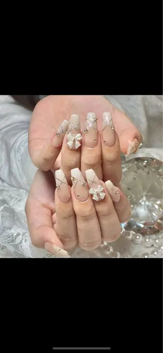 ネイル 爪屋所属・橋本 里香のネイルデザイン