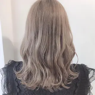 セミロング カラー 酒井 里穂のヘアスタイル