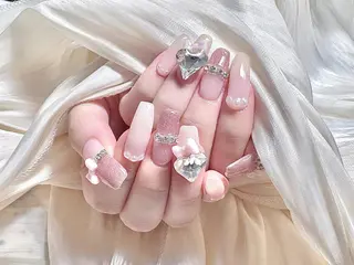 ネイル Mina🤍 愛莉🪽のネイルデザイン