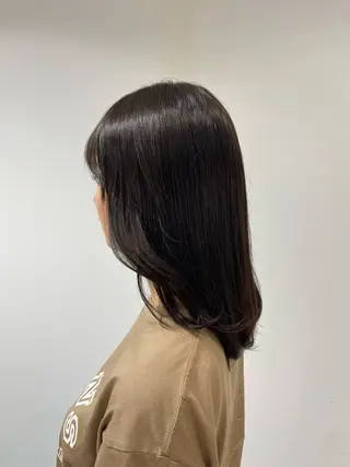 セミロング カラー 🦋ハイトーンカラ ー🦋熊田 史織のヘアスタイル