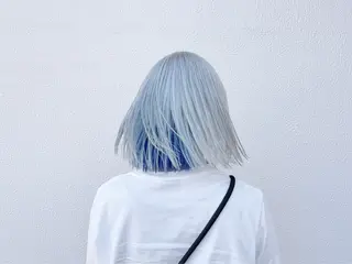 ショート カラー レイヤーブリーチ特化 ホワイト専門/岸のヘアスタイル