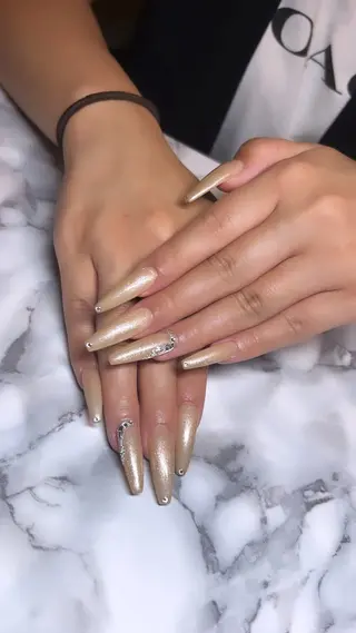 ネイル Prettiest nailのネイルデザイン