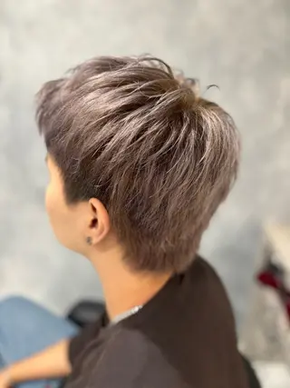 カラー メンズ 艶髪ストレート🧚 尾崎 晴香のヘアスタイル