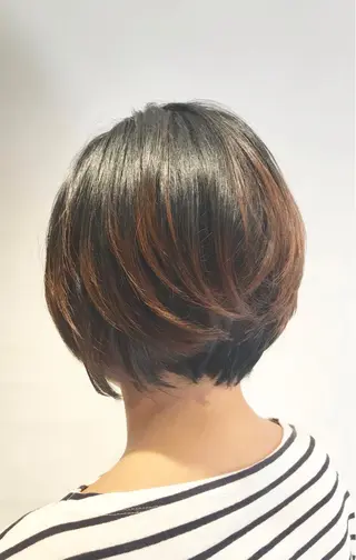 ショート BIANCO北堀江 AKANEのヘアスタイル