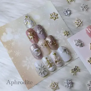 ネイル Aphrodite パラジェル認定サロンのネイルデザイン