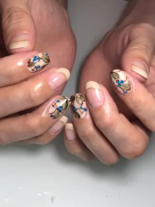 ネイル M nail はやまうららのネイルデザイン