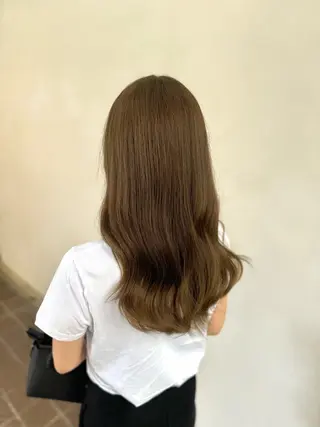 ロング 前田 美桜のヘアスタイル
