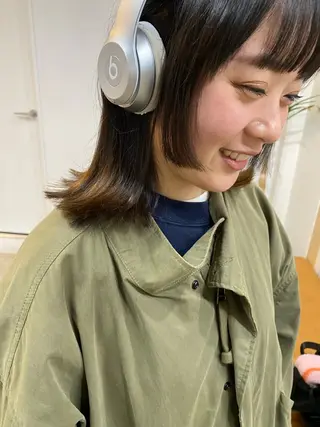 ミディアム 栗山 緋時のヘアスタイル