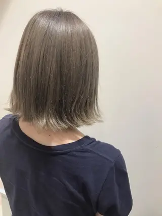 ショート カラー ヤマナカ エリカのヘアスタイル