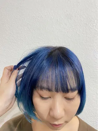 ショート カラー 艶カラー🫧 MOMOYOのヘアスタイル