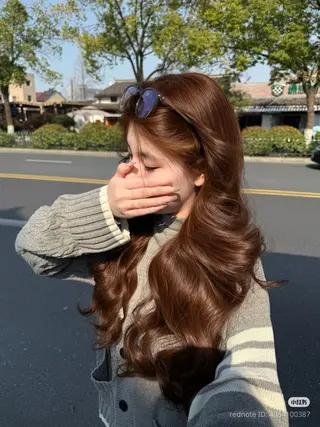 ロング カラー 透明感カラー✨🩵 韓国ヘアkanatoのヘアスタイル