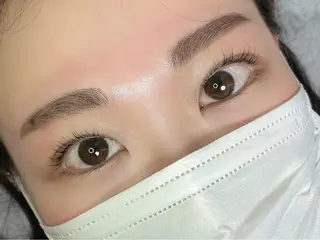 マツエク・マツパ アイブロウ Allybell🫧 Annaのマツエク・マツパデザイン