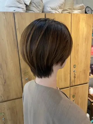 ショート riff design labo -bio-所属・ナガタ クルミのヘアスタイル